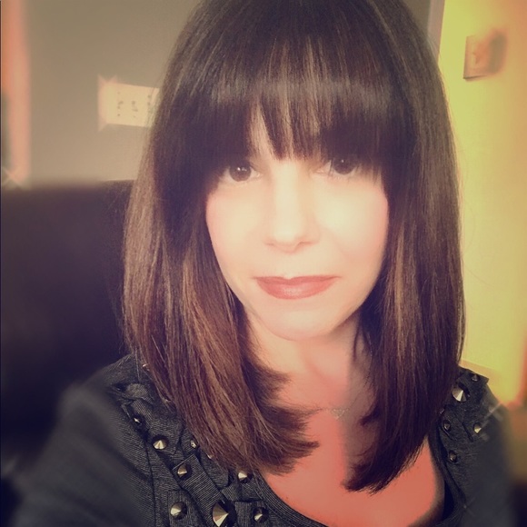 Meet your Posher, Susan - Picture 3 of 3